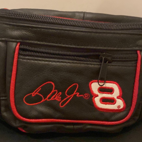Wilsons Leather Dale Earnhardt Jr waist bag Fanny pack NASCAR adjustable strap - Picture 2 of 9